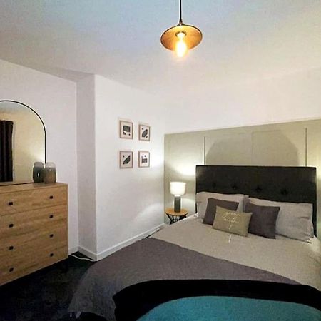 New Boutique 3 Bedroom Apartment In Hamilton Extérieur photo