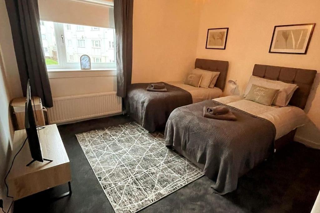 New Boutique 3 Bedroom Apartment In Hamilton Extérieur photo