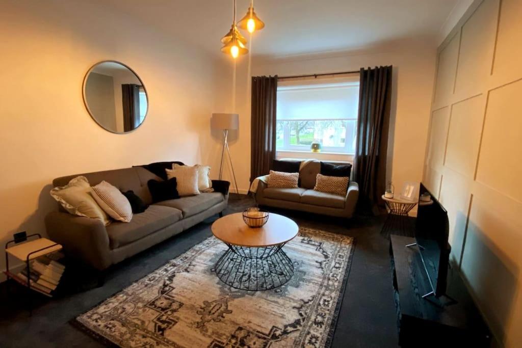 New Boutique 3 Bedroom Apartment In Hamilton Extérieur photo